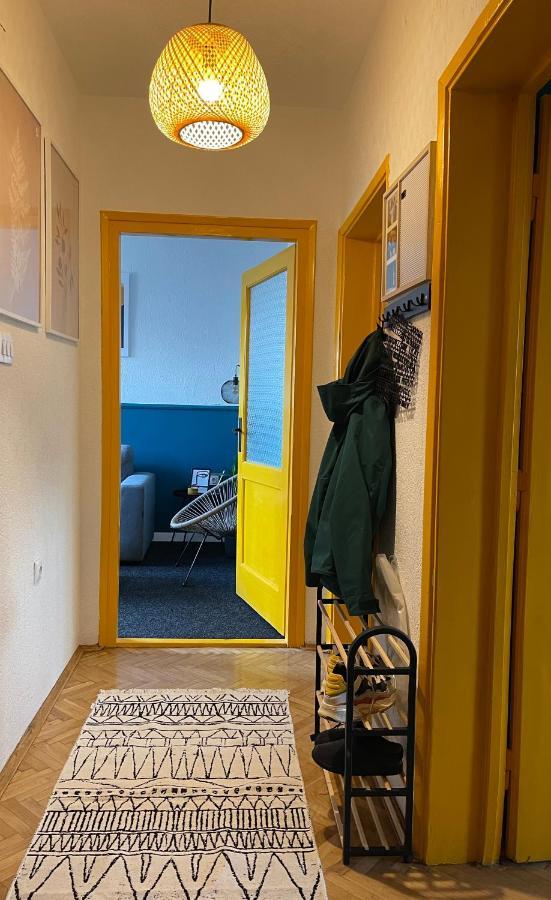 Cozy Bright Central Pristina Buitenkant foto