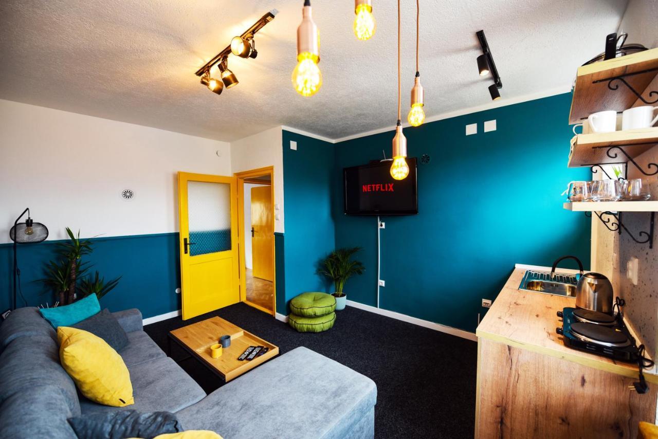 Cozy Bright Central Pristina Buitenkant foto